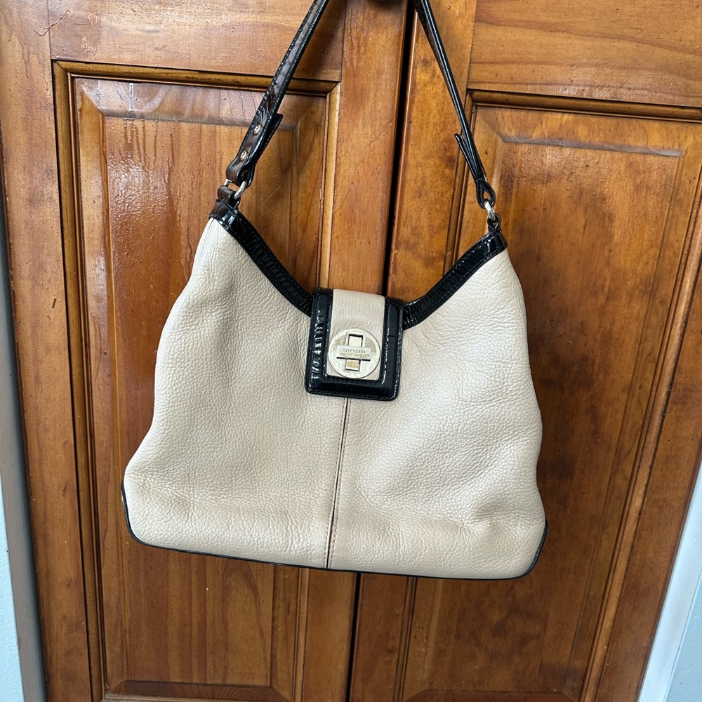 Kate Spade Bexley Turn lock Hobo Bag